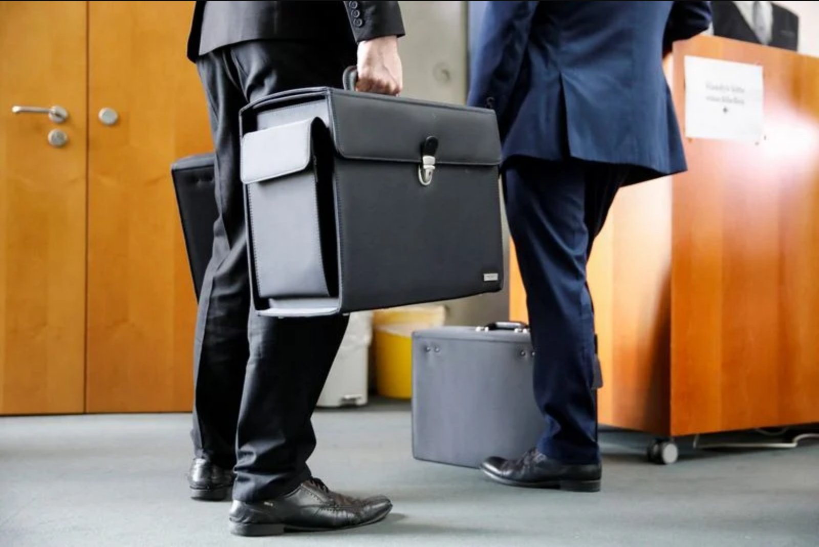 Morgan & Morgan Weighs Minority Stake Sale with an Eye Toward a Distant IPO
