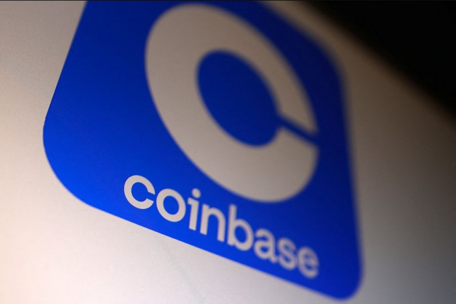 Coinbase and Kalshi Launch Regulated Perpetual Crypto Futures for U.S. Investors