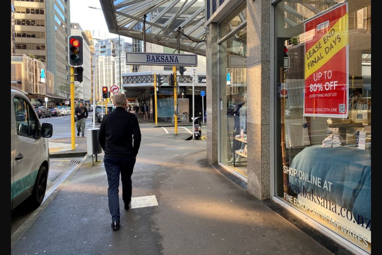 New Zealand GDP Posts Modest Q4 Gain, Below Expectations