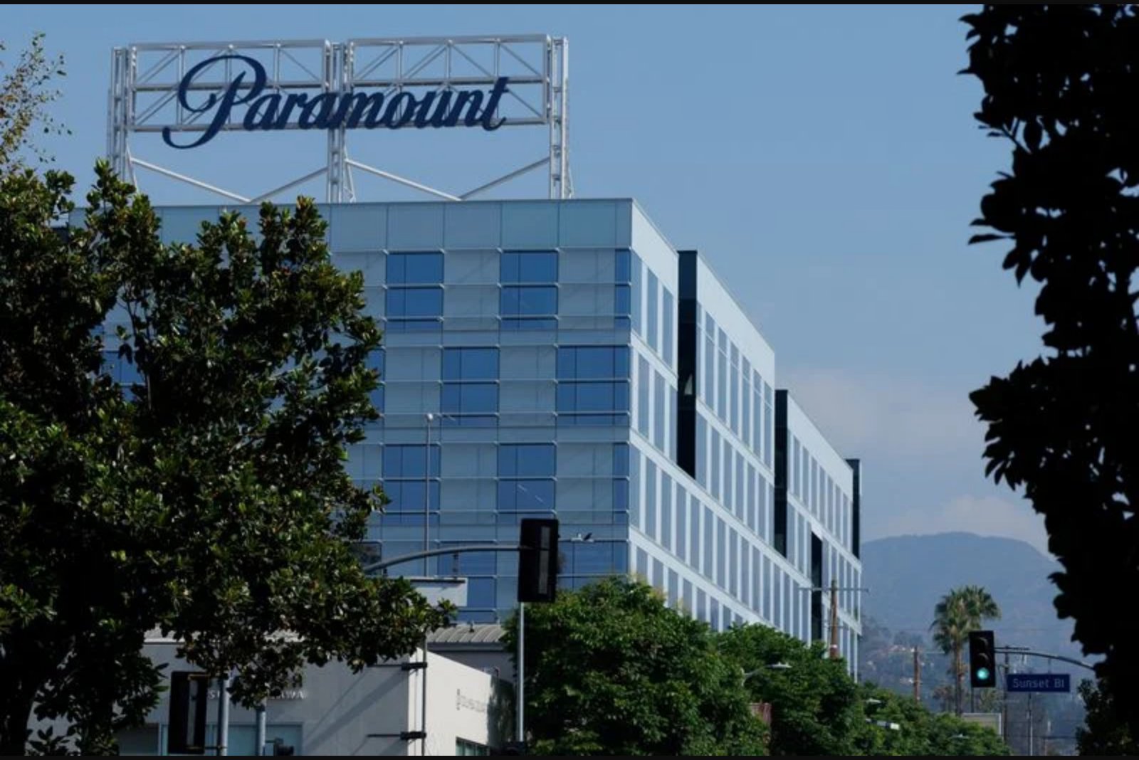 Paramount+ Wins Exclusive Rights to Air UFC Numbered Main Cards in Canada from 2027
