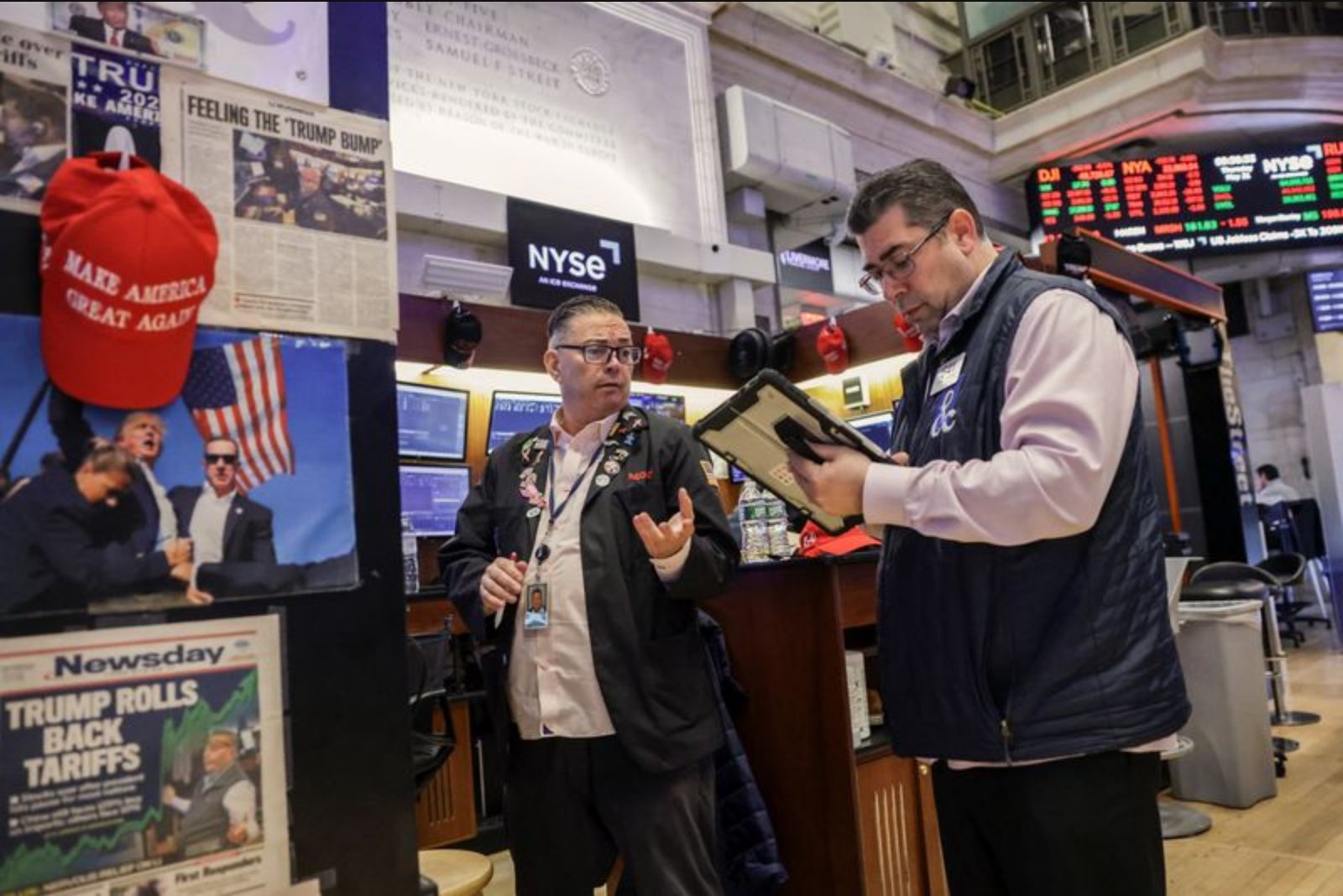 Equities Climb to Records as AI Hopes Propel Chip Stocks; Micron Tops $1 Trillion