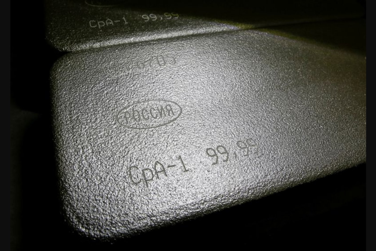 U.S. Retail Traders Pour Money into Silver ETFs, Outpacing Tech Favorites, Vanda Research Finds