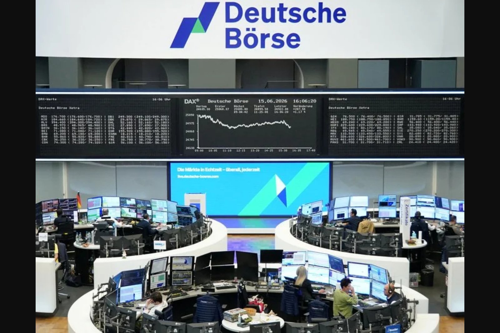 European stocks tick higher as markets weigh U.S.-Iran preliminary deal