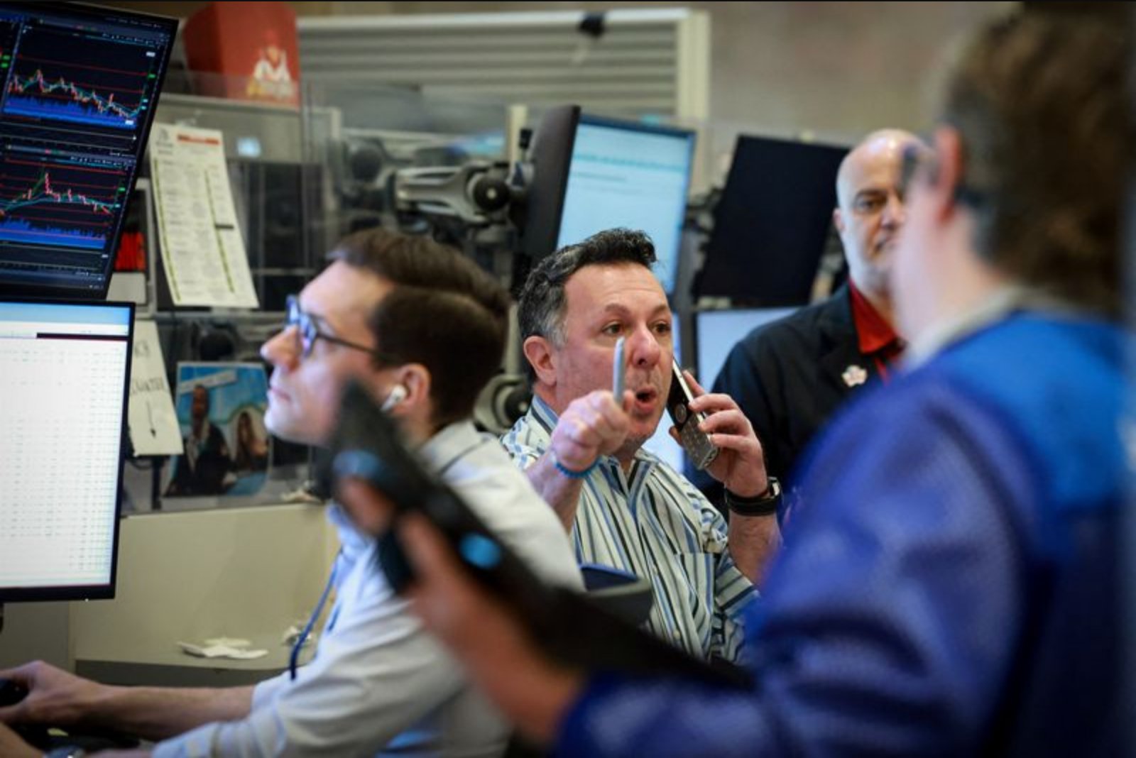 Hedge Funds Step Up Short Positions in Financial Stocks, Goldman Says