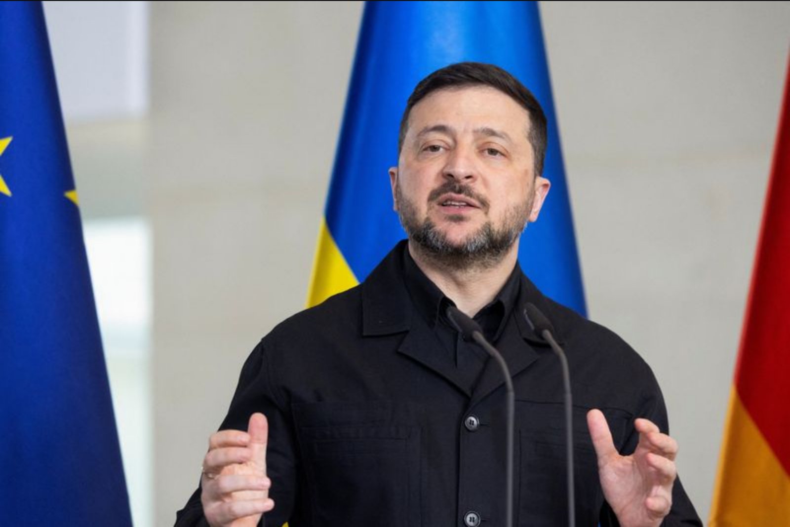 Zelenskiy Rejects 'Associate' EU Option as Unfair, Calls for Full Membership