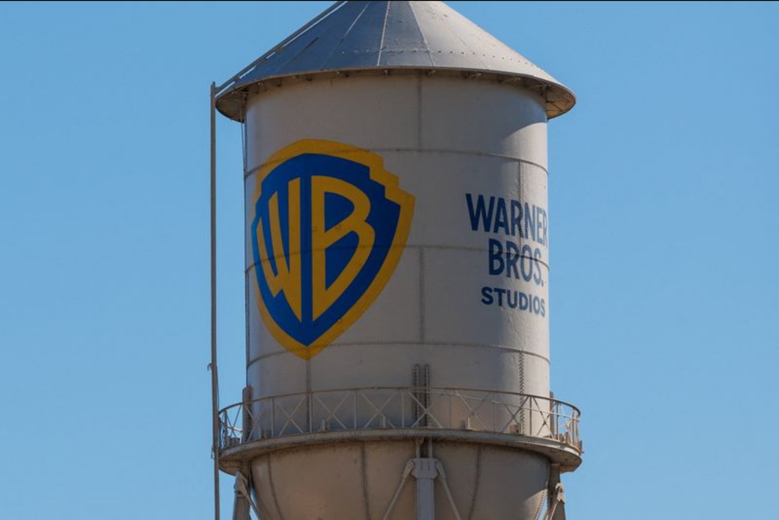 How Paramount Skydance’s Revised Offer Compares With Netflix’s Bid for Warner Bros Discovery