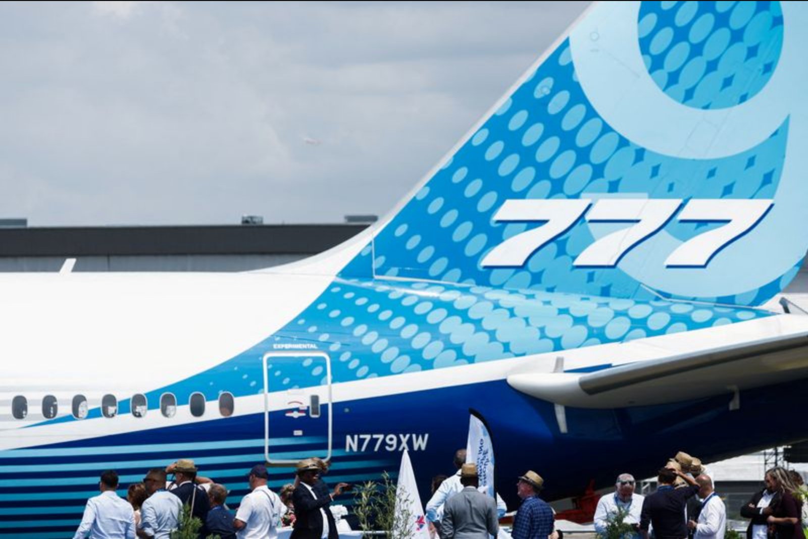 FAA Clears Boeing 777-9 to Enter Fourth Certification Phase, Sources Say