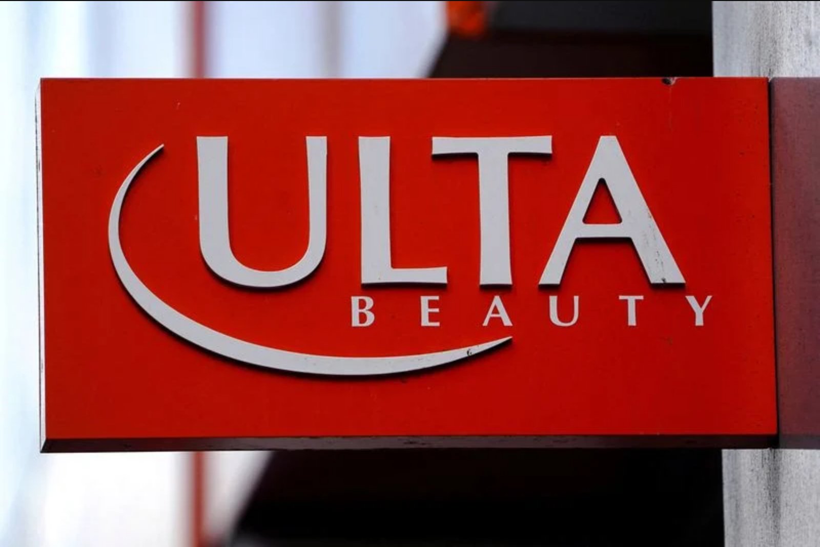Bath & Body Works to Place Signature Fragrances and Candles in Ulta Beauty Stores