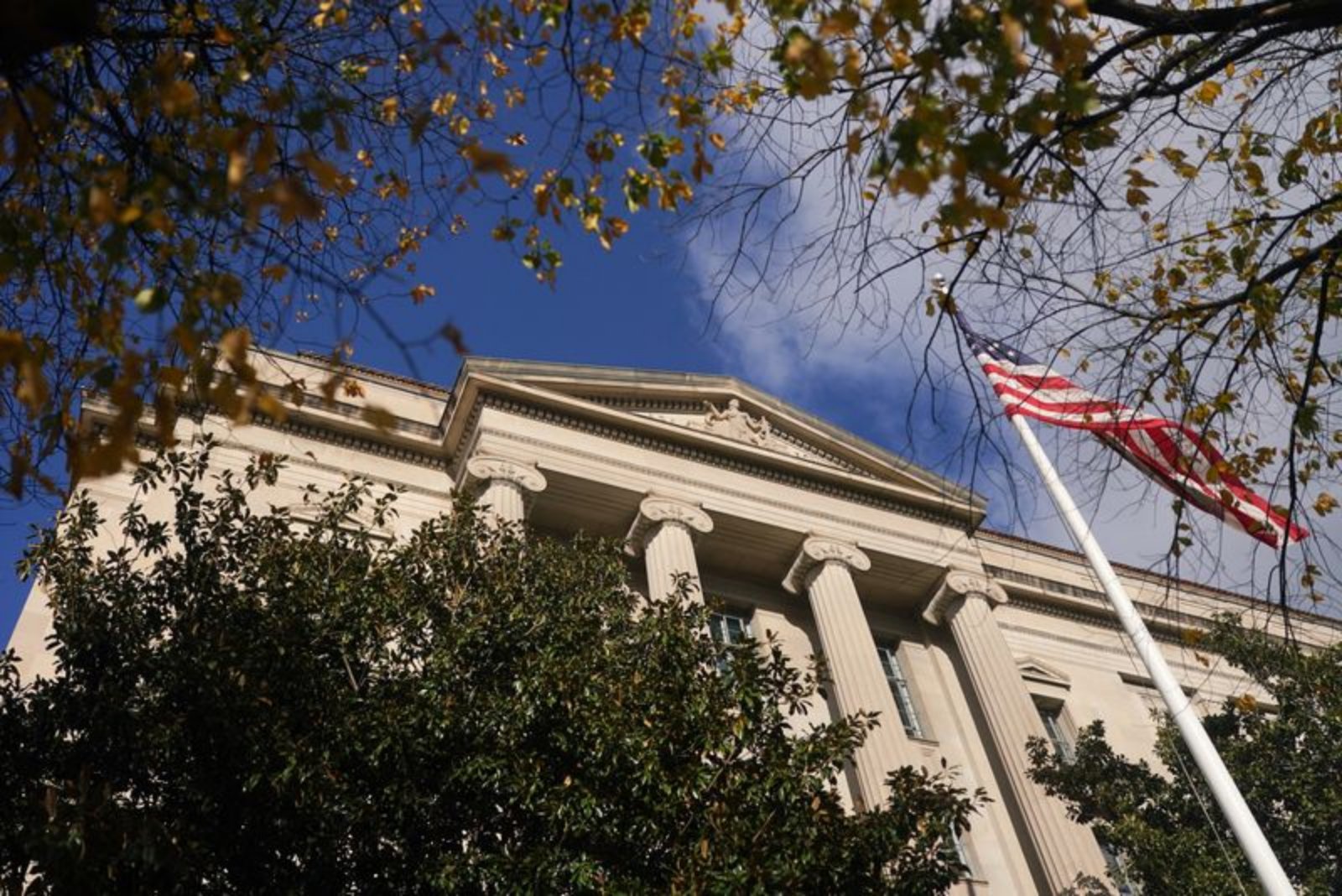 U.S. Seeks Forfeiture of Supertanker Motor Tanker Skipper and 1.8 Million Barrels of Venezuelan Oil