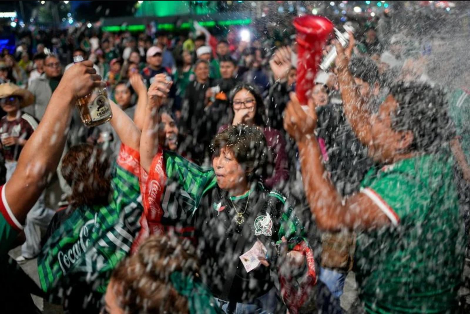 Mexico City Weighs Limits on Public Alcohol Sales After Massive World Cup Street Celebration