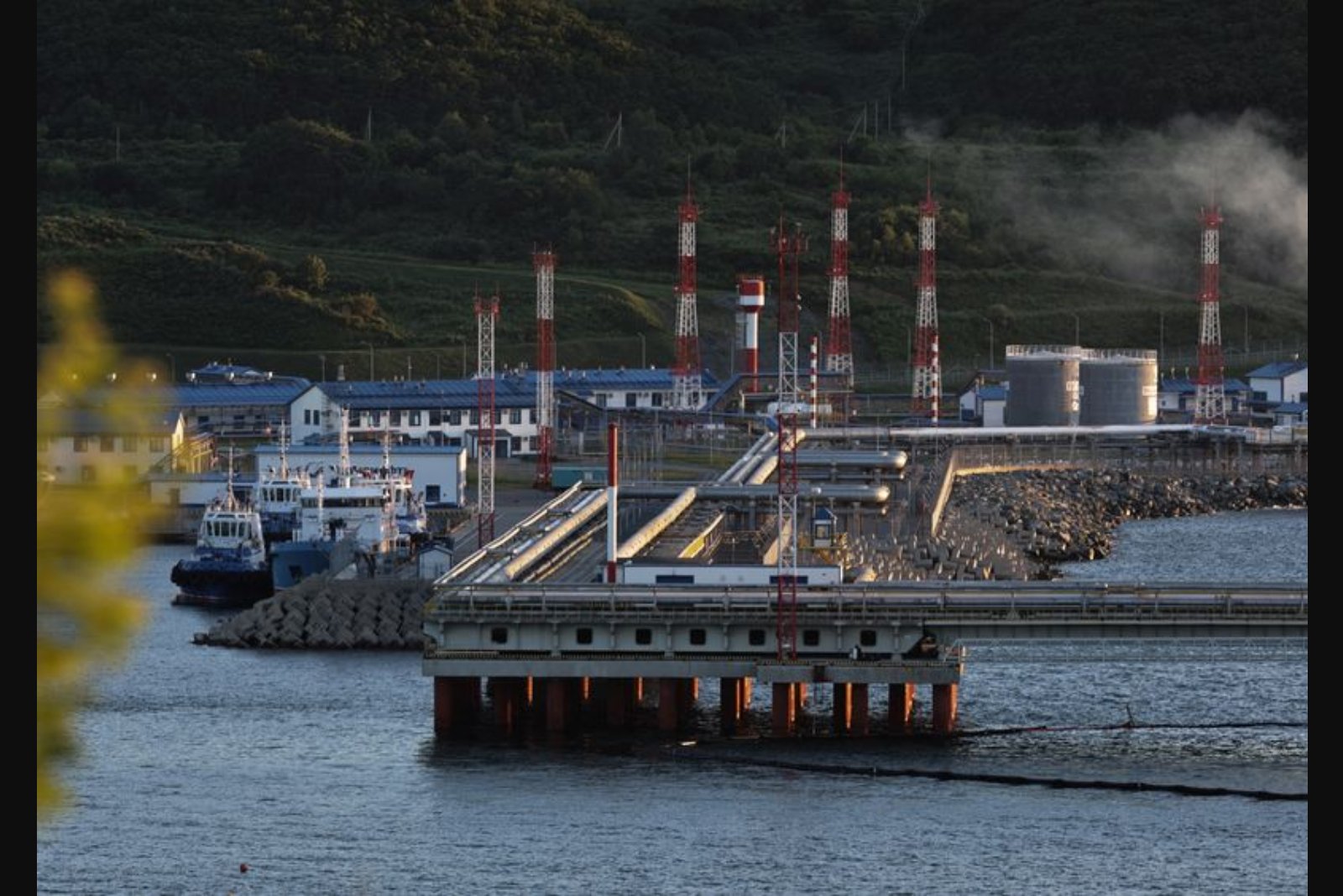 Indian Refiners Step Back from Russian Crude as U.S.-India Trade Framework Nears