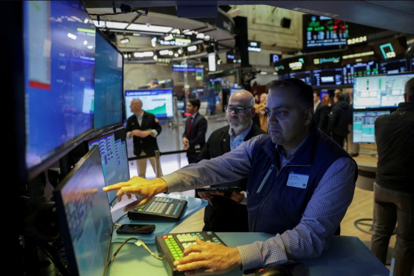 Software Share Rout Is Freezing Deal Flow and IPOs, Bankers Say