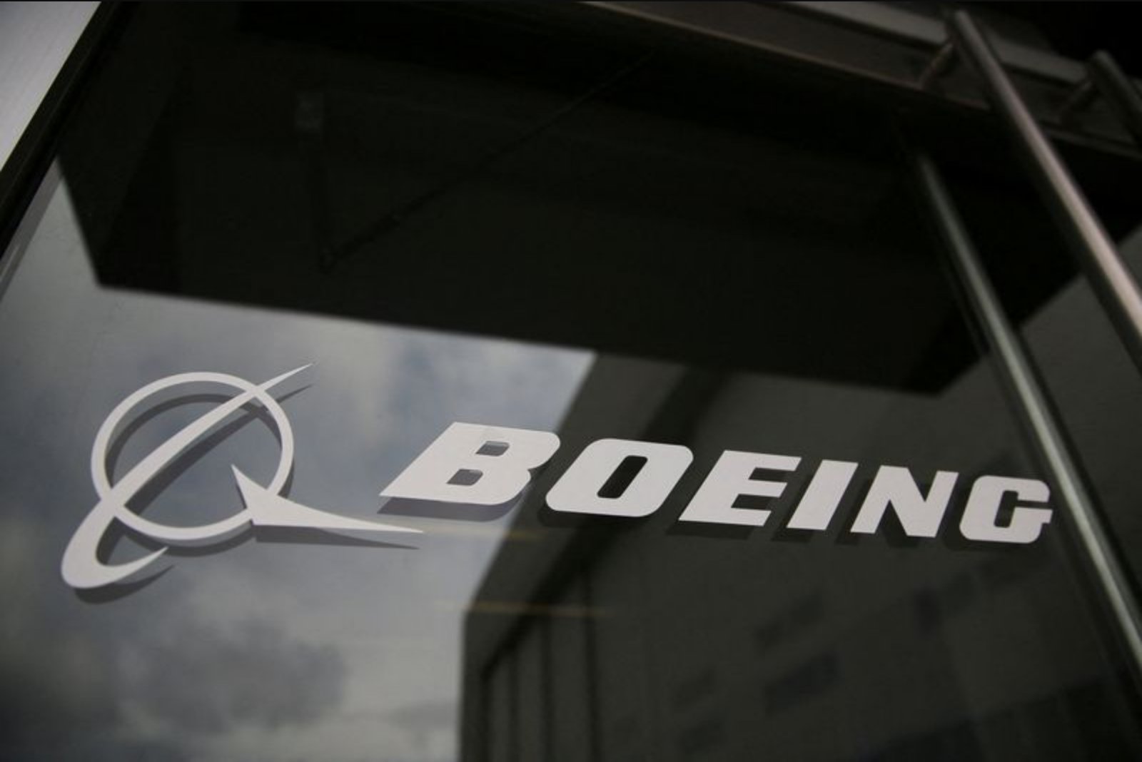 Boeing Continues Probe Into Wichita Workplace Fatality as Union Demands Answers