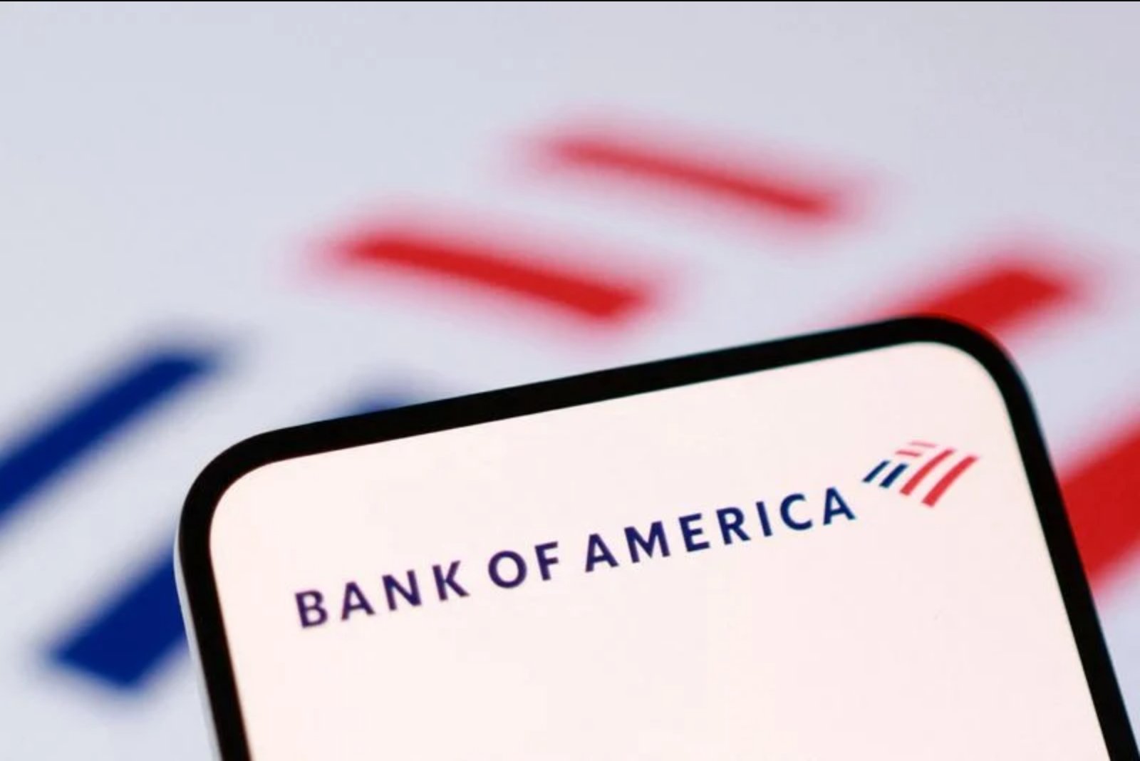 Bank of America Confirms 4,000 Entry-Level Hires Amid AI Concerns