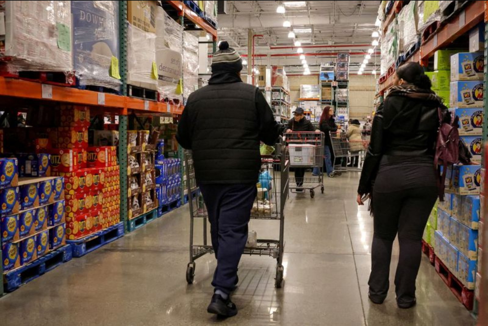 NY Fed: Consumers Dial Back Near-Term Inflation Fears as Job Sentiment Improves