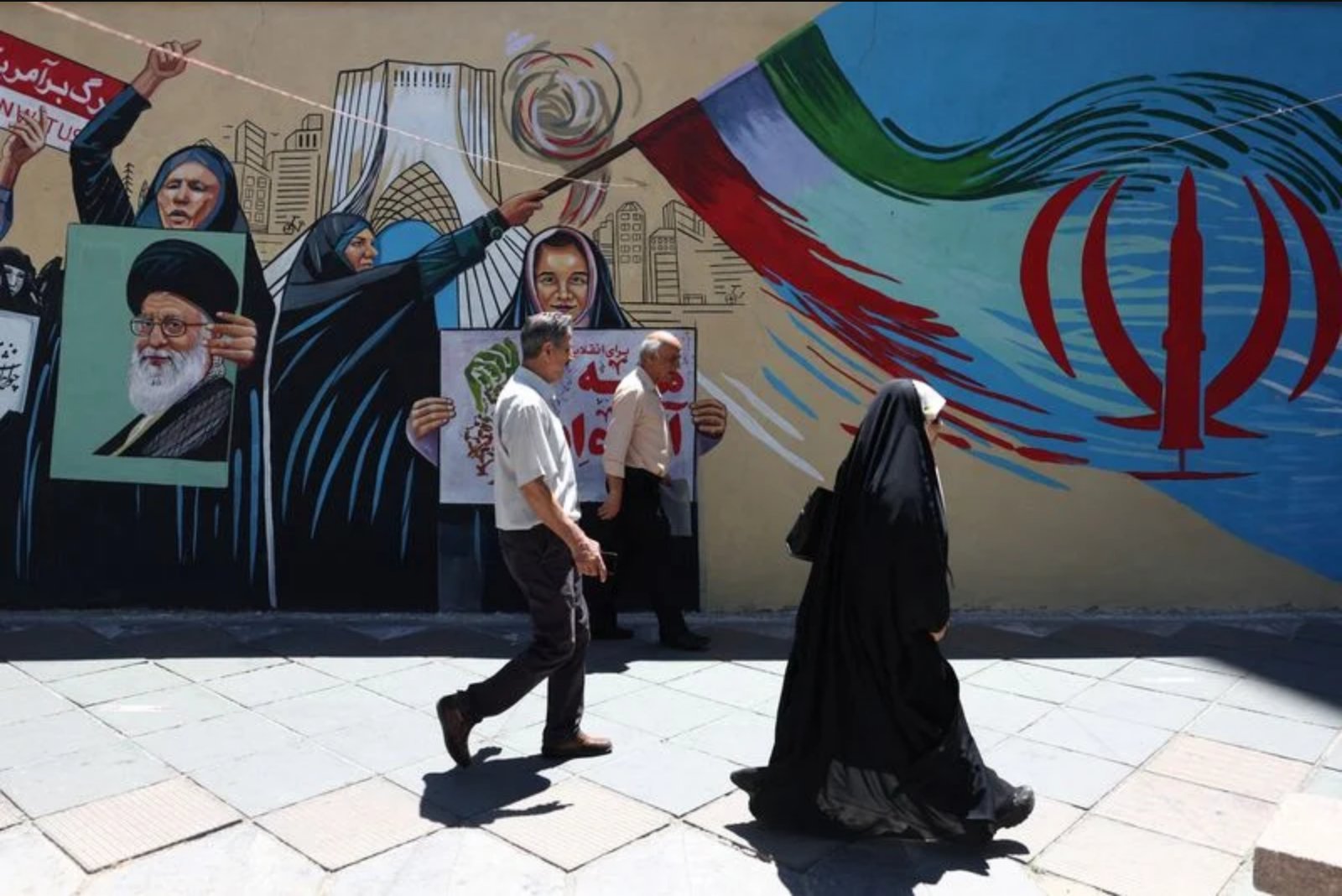 Tehran Seeks Temporary US Accord to Ease Economic Strain Without Altering Nuclear Stance