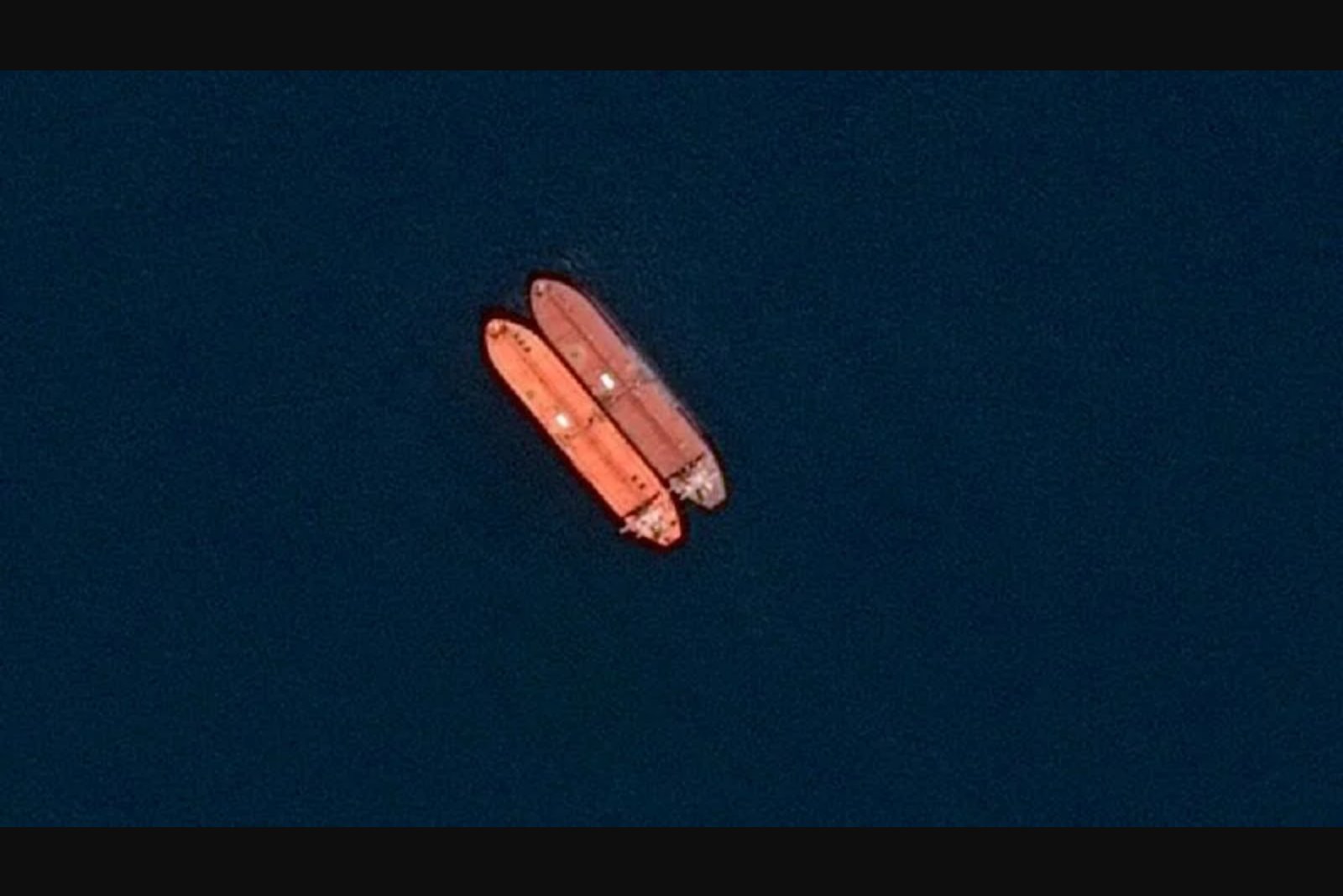 U.S. Directs Covert Ship-to-Ship Oil Transfers Near Strait of Hormuz to Keep Gulf Flows Moving