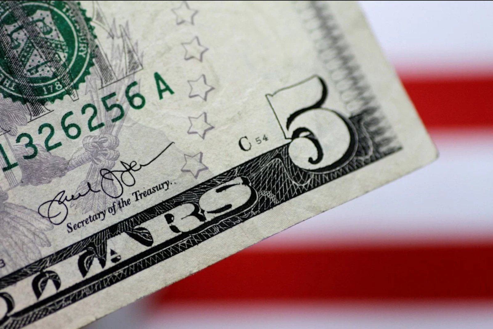 UBS: Norwegian krone Keeps Edge as Top G10 Carry Play