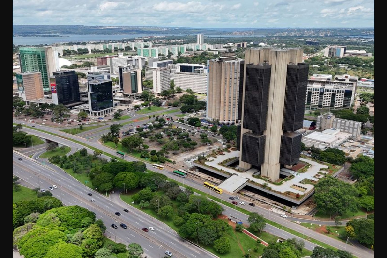 Brazil's January inflation seen edging up to 4.44% as markets price in March rate cut