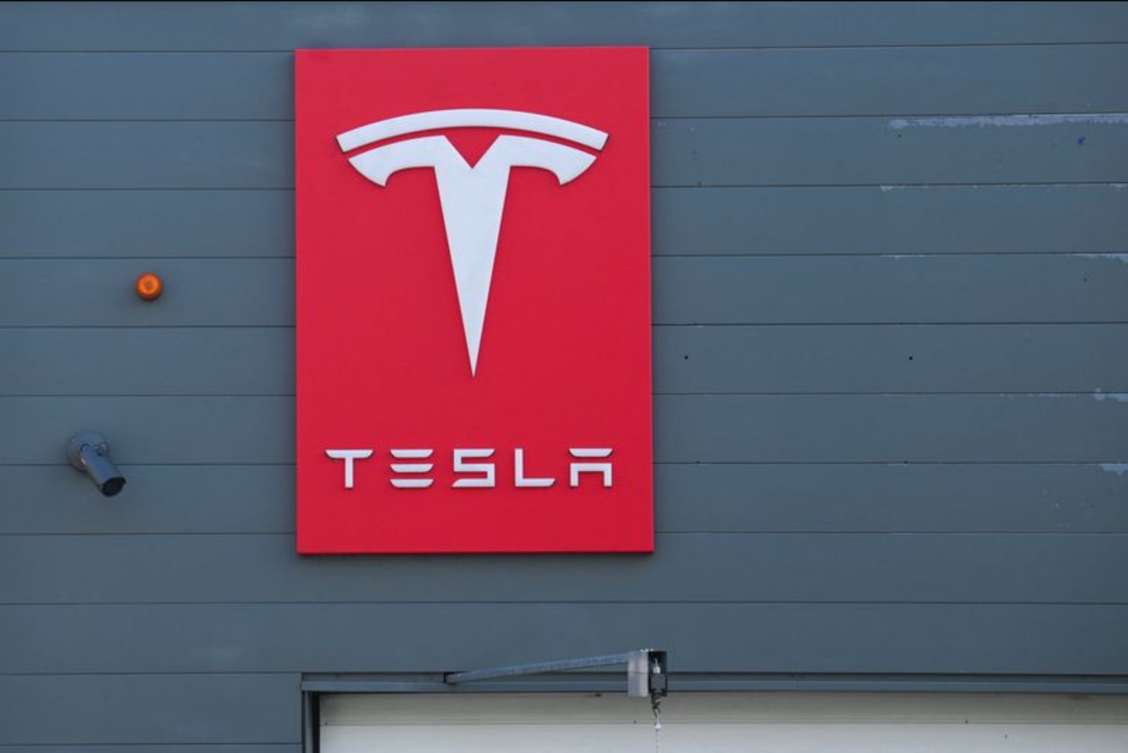 Tesla Increases Investment to Expand Berlin Battery Cell Output
