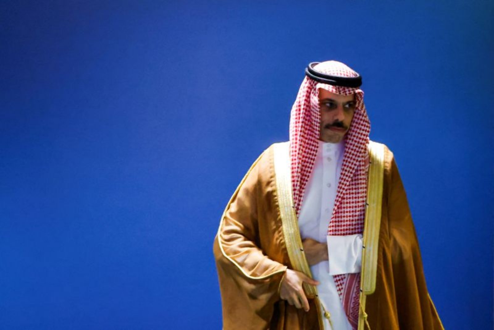 Saudi Foreign Minister Says Riyadh May Use Military Force as Trust with Tehran Collapses