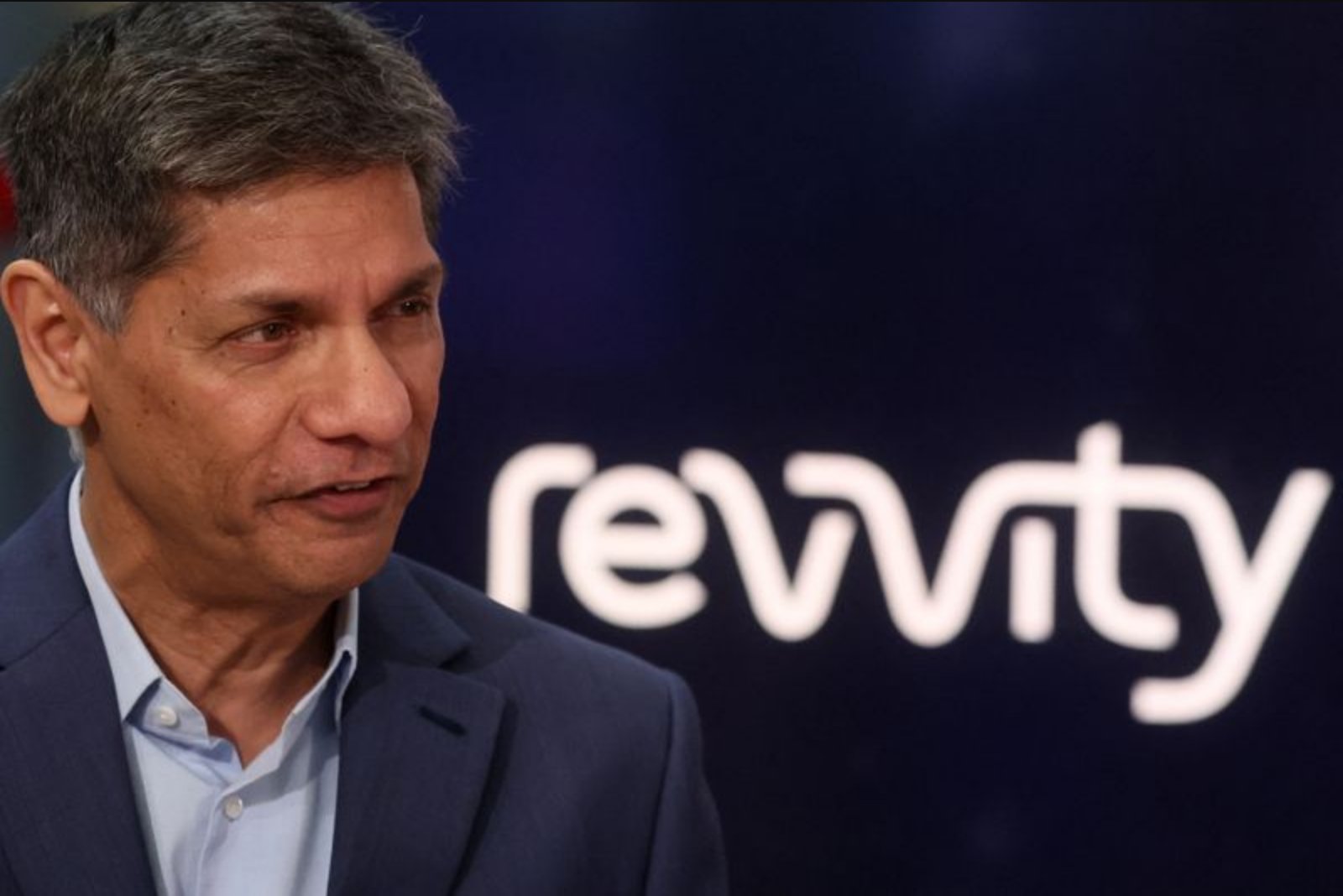 Revvity Tops Q4 Targets, Guides 2026 Revenue and Profit Above Street Views