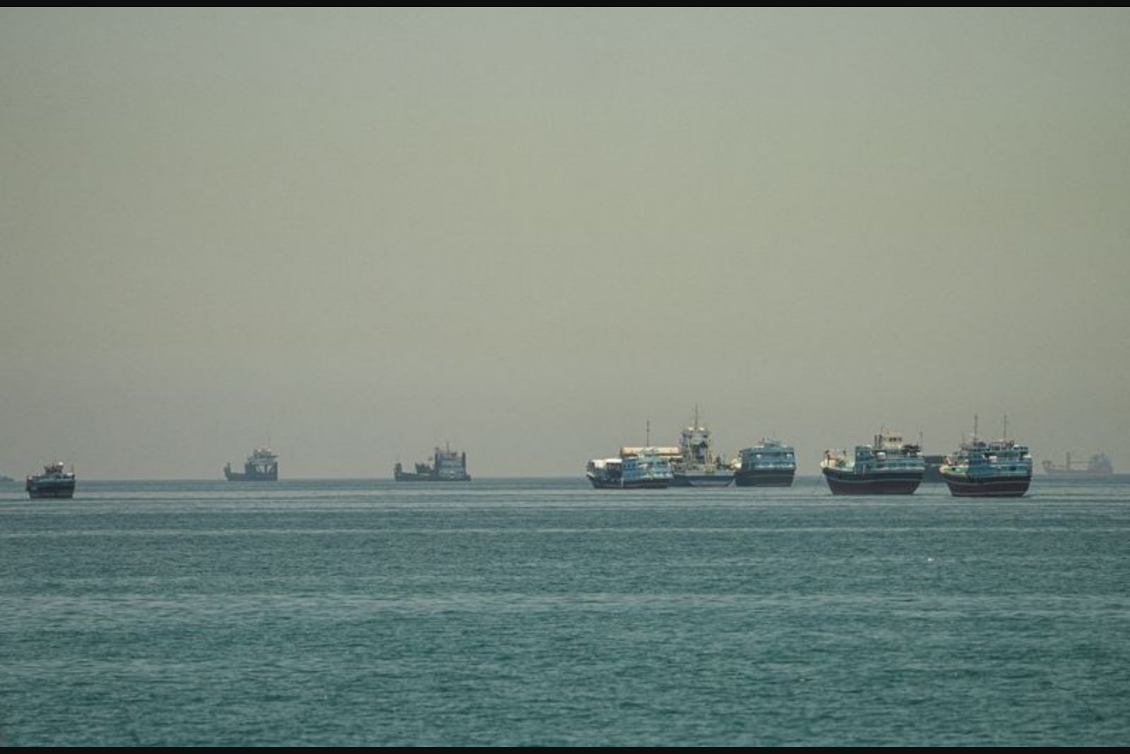 U.S. and Iran Near Framework to Halt Hostilities, Major Issues Left for Negotiators