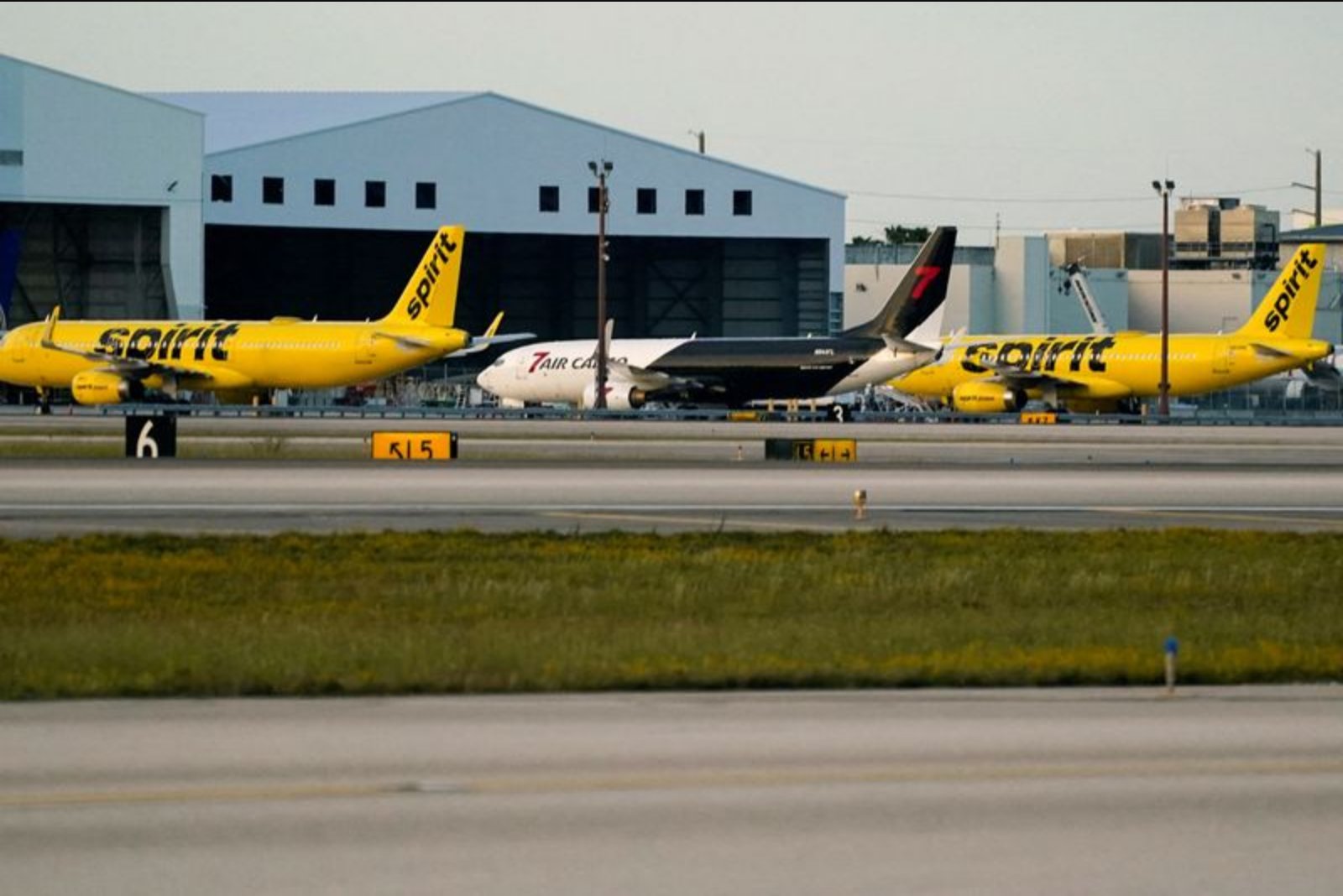 Spirit Airlines' Grounding Frees Engines for Spare Market, Easing RTX GTF Shortages