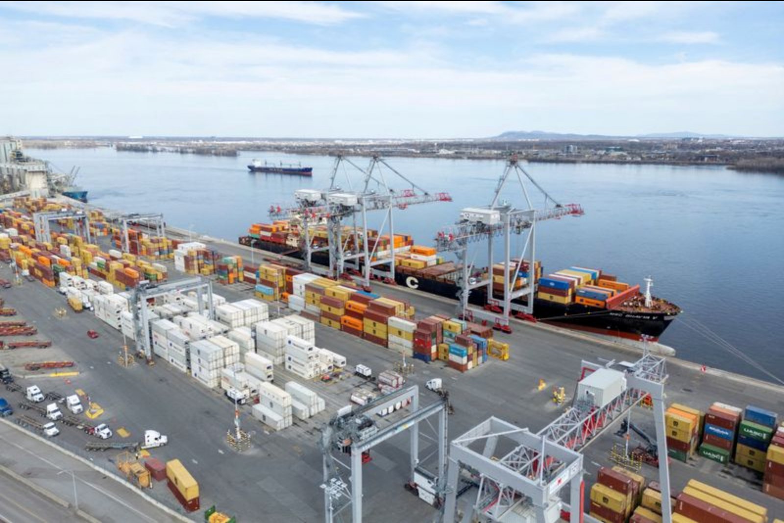 Canada Records Monthly Trade Surplus as Oil and Metals Lift Exports