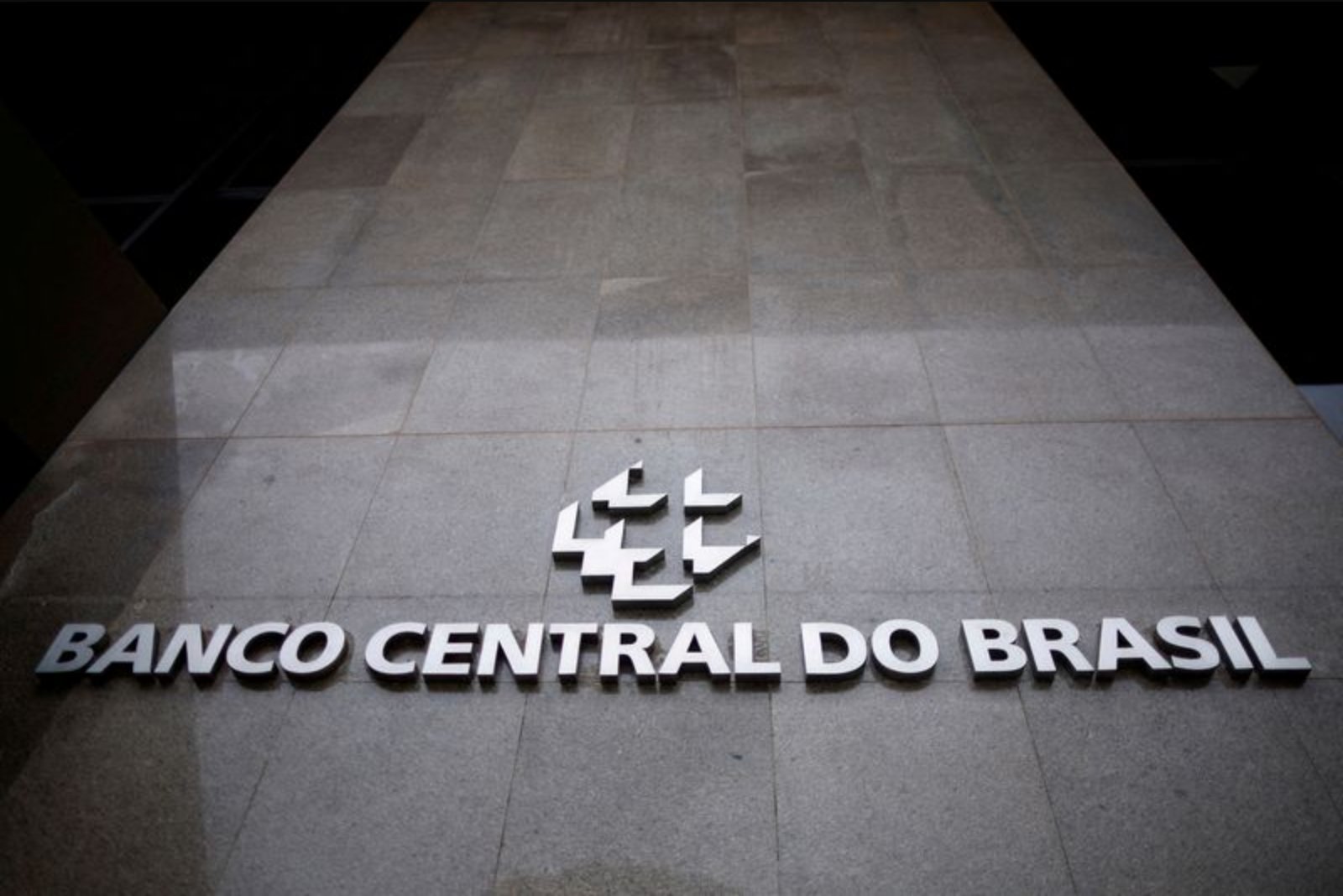 Brazil’s inflation edges above policy band in early May, complicating easing outlook
