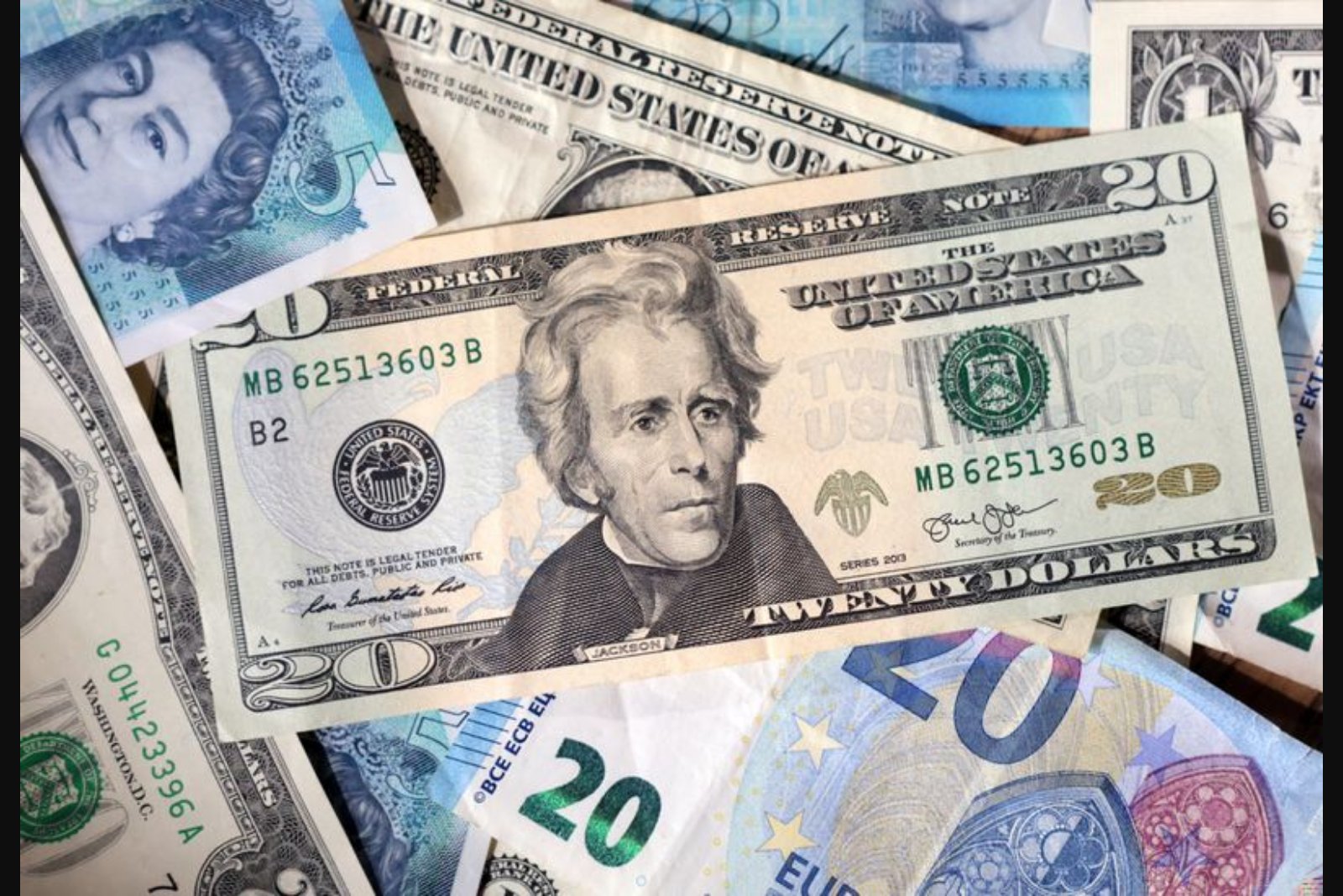 Dollar Nears Largest Weekly Rise in Over a Year as Middle East Conflict Drives Haven Flows