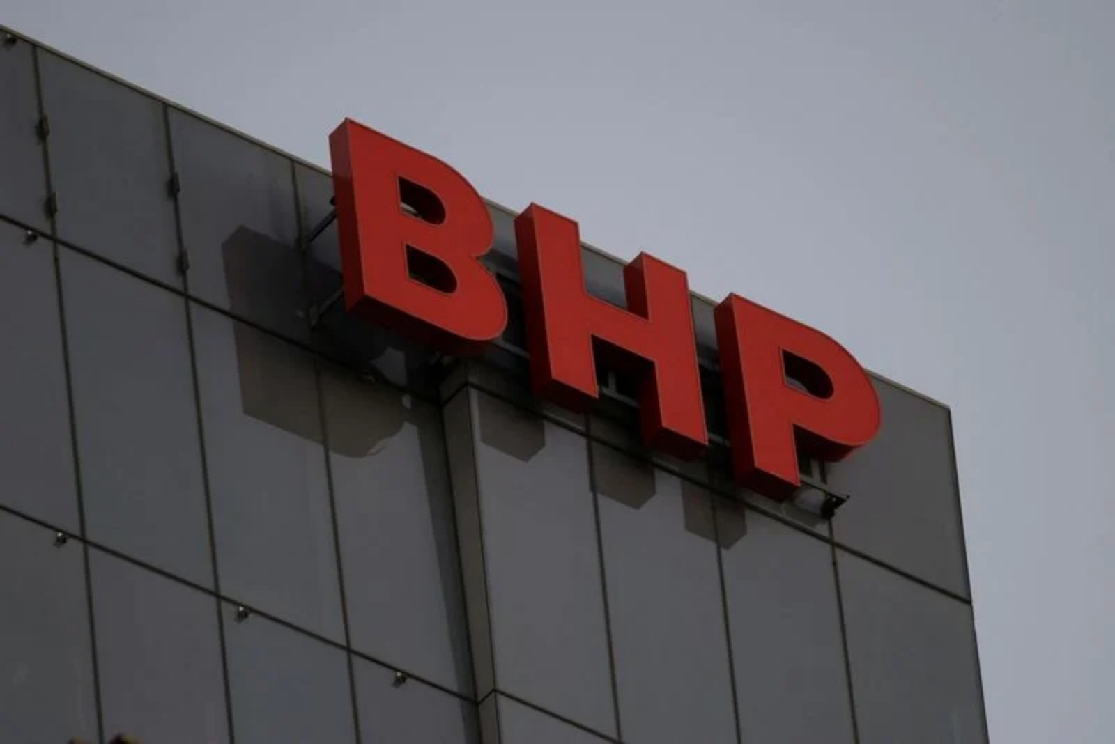 BHP Port Hedland Workers Vote to Authorize Strike, Putting Iron Ore Exports at Risk