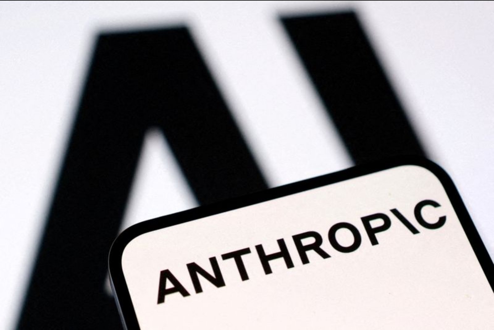 Anthropic Permits Broader Sharing of Mythos Cybersecurity Findings