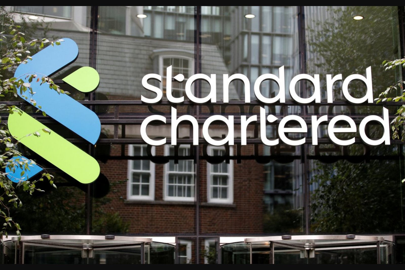 Standard Chartered to Eliminate More Than 7,000 Roles as Bank Accelerates AI and Automation