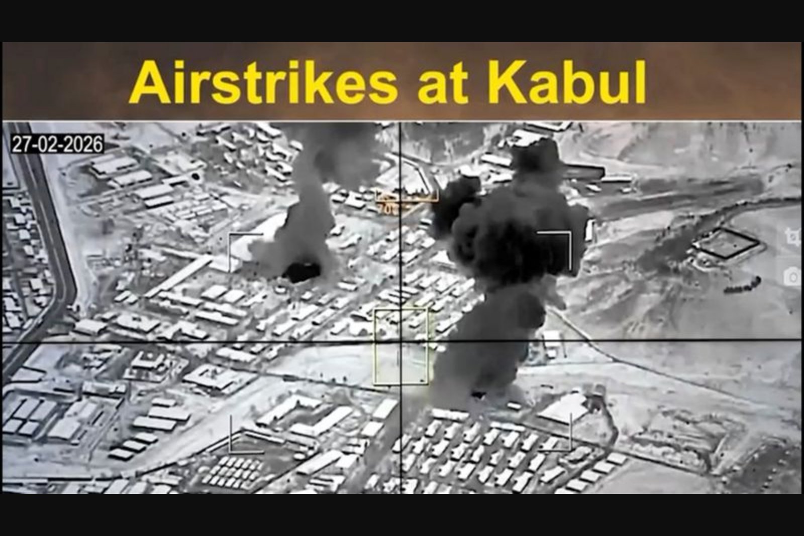 Risk-off Mood Deepens as Tech Valuations and Geopolitics Weigh on Markets