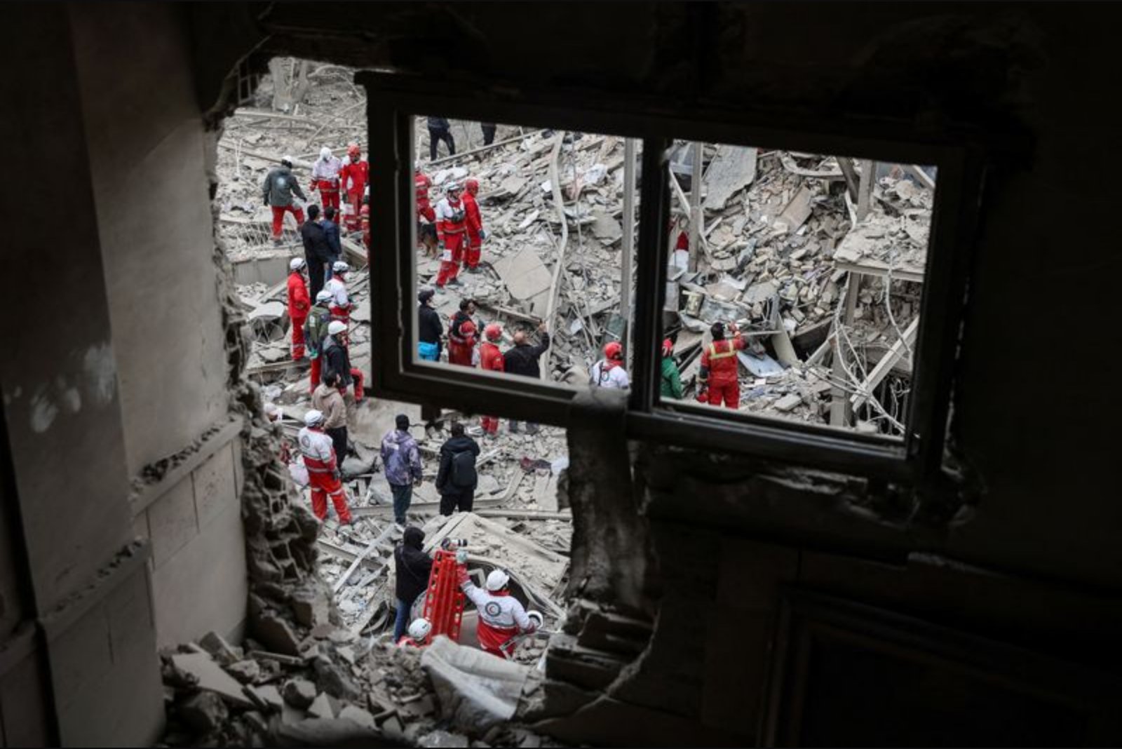 Three Weeks In, Iran Conflict Tests U.S. Control and Strains Global Energy and Alliances