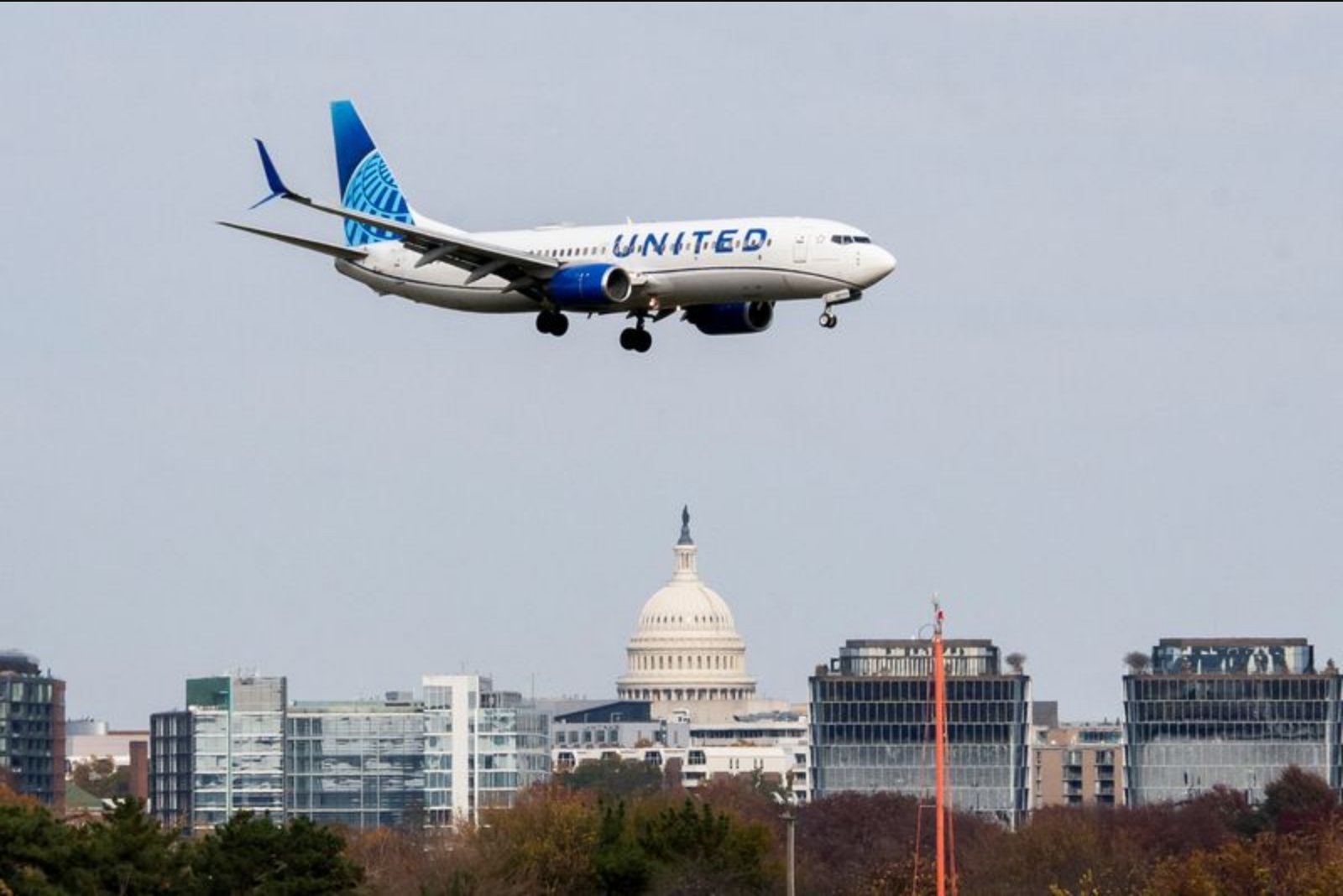 United Accelerates O'Hare Schedule in Intensifying Rivalry with American Airlines