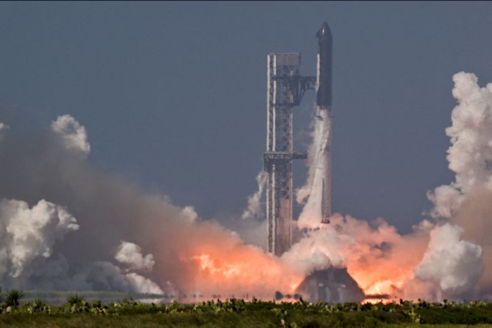 Starship V3 Test Reinforces SpaceX IPO Pitch but Reusability Questions Remain