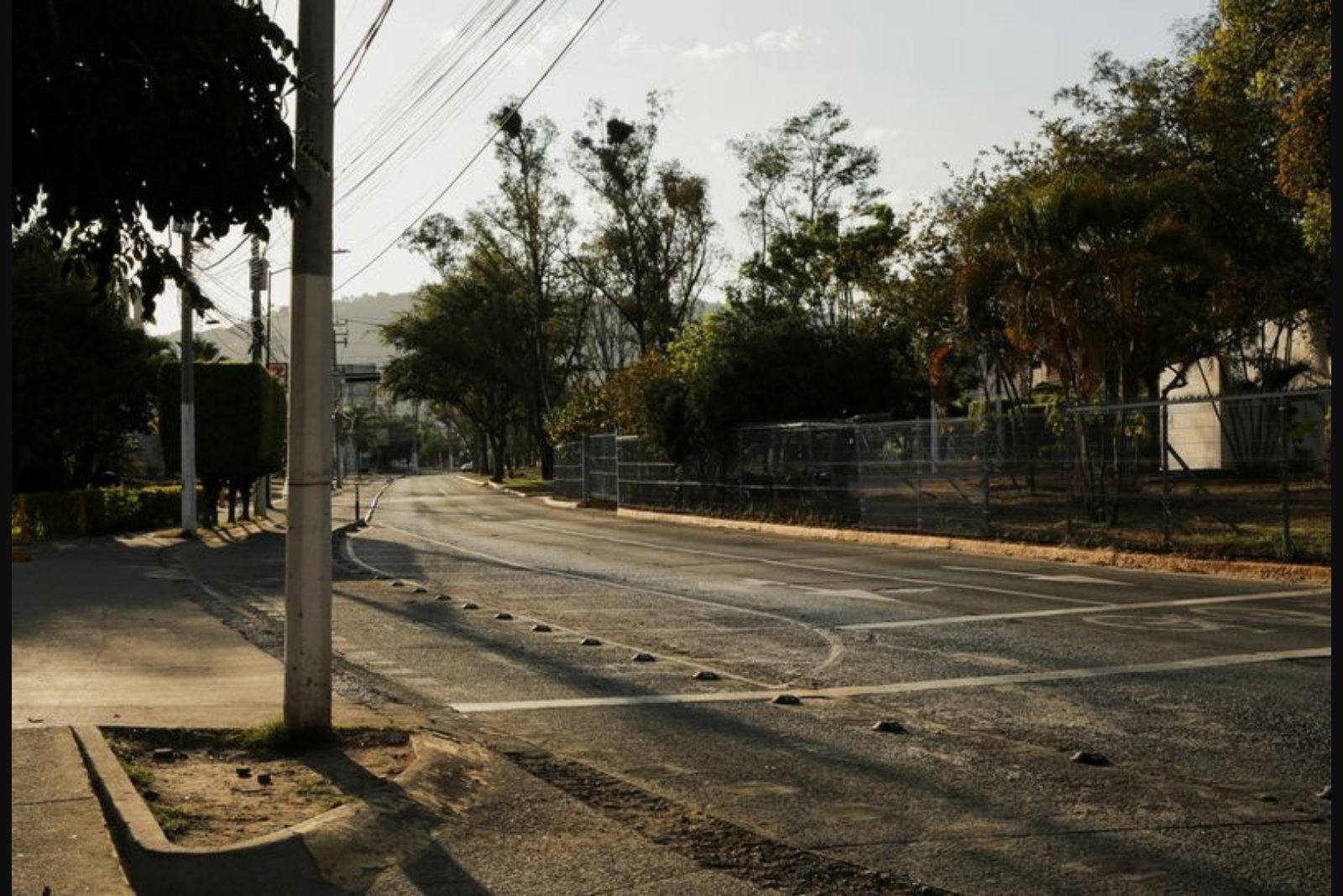 Capture and Death of 'El Mencho' Triggers Widespread Violence Across Jalisco