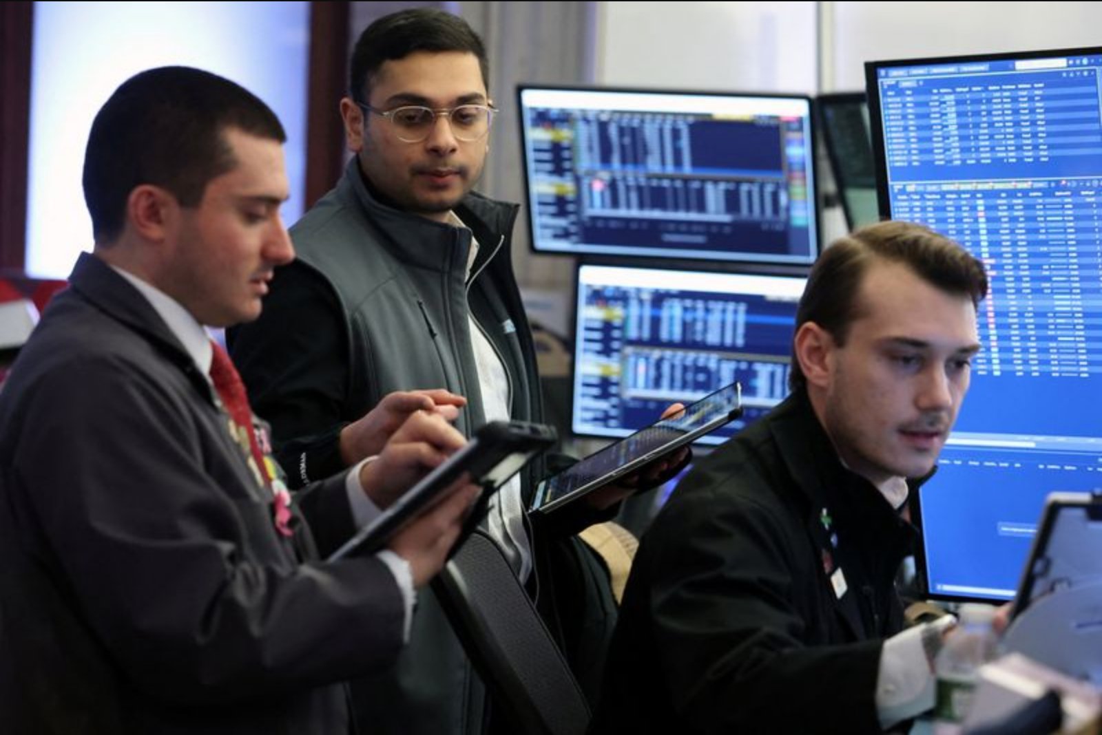 AI Partnership News Sparks Relief Rally in U.S. Software Stocks