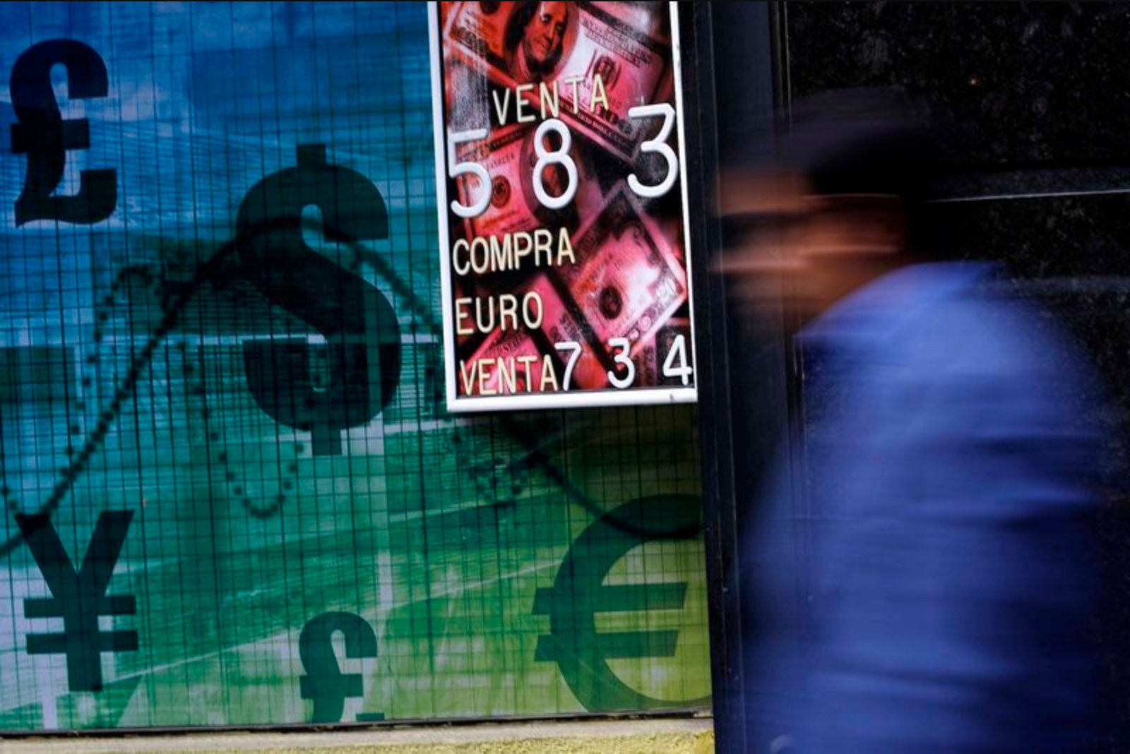 Barclays Sees Only Modest, Short-Lived Gains for Philippine Peso After Iran-U.S. Deal