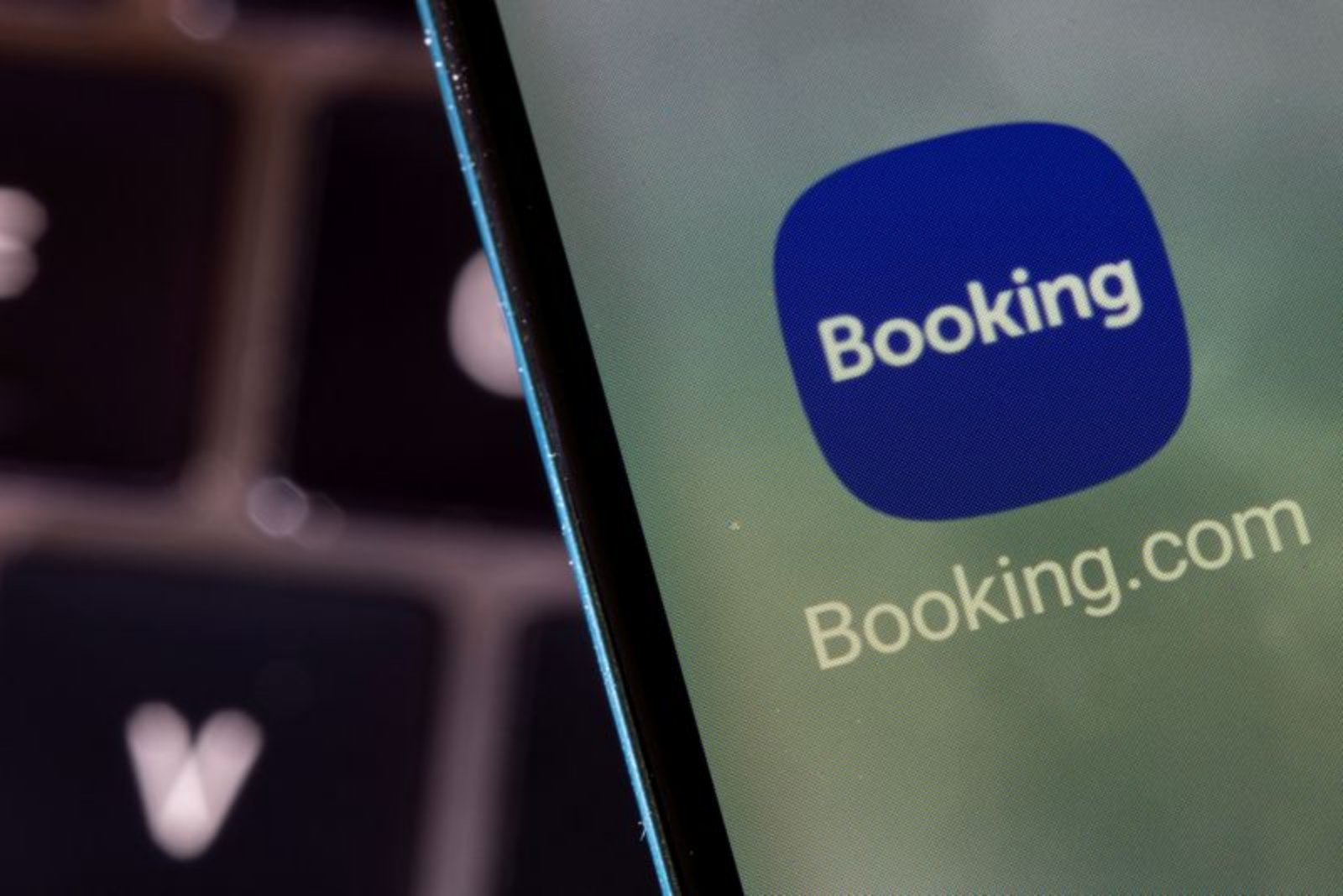 Booking Holdings Tops Profit Targets as International Travel Remains Firm