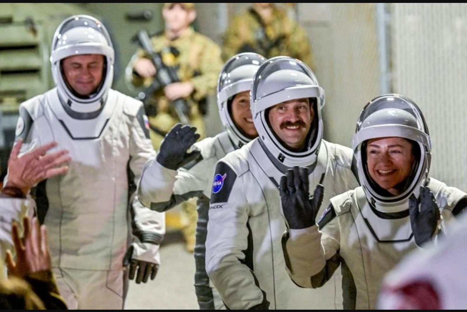 NASA Shelters Crew After Air Leak Detected on Russian Segment of ISS; Order Lifted After Repairs Attempt