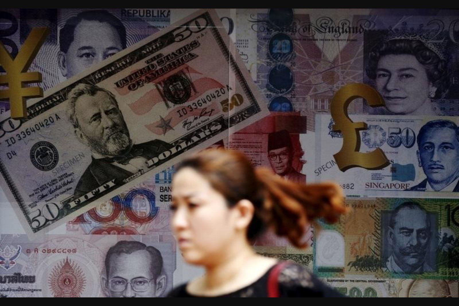 UBS Sees Gradual Pound Strength vs Swiss Franc as BoE Stays Tightening-Biased