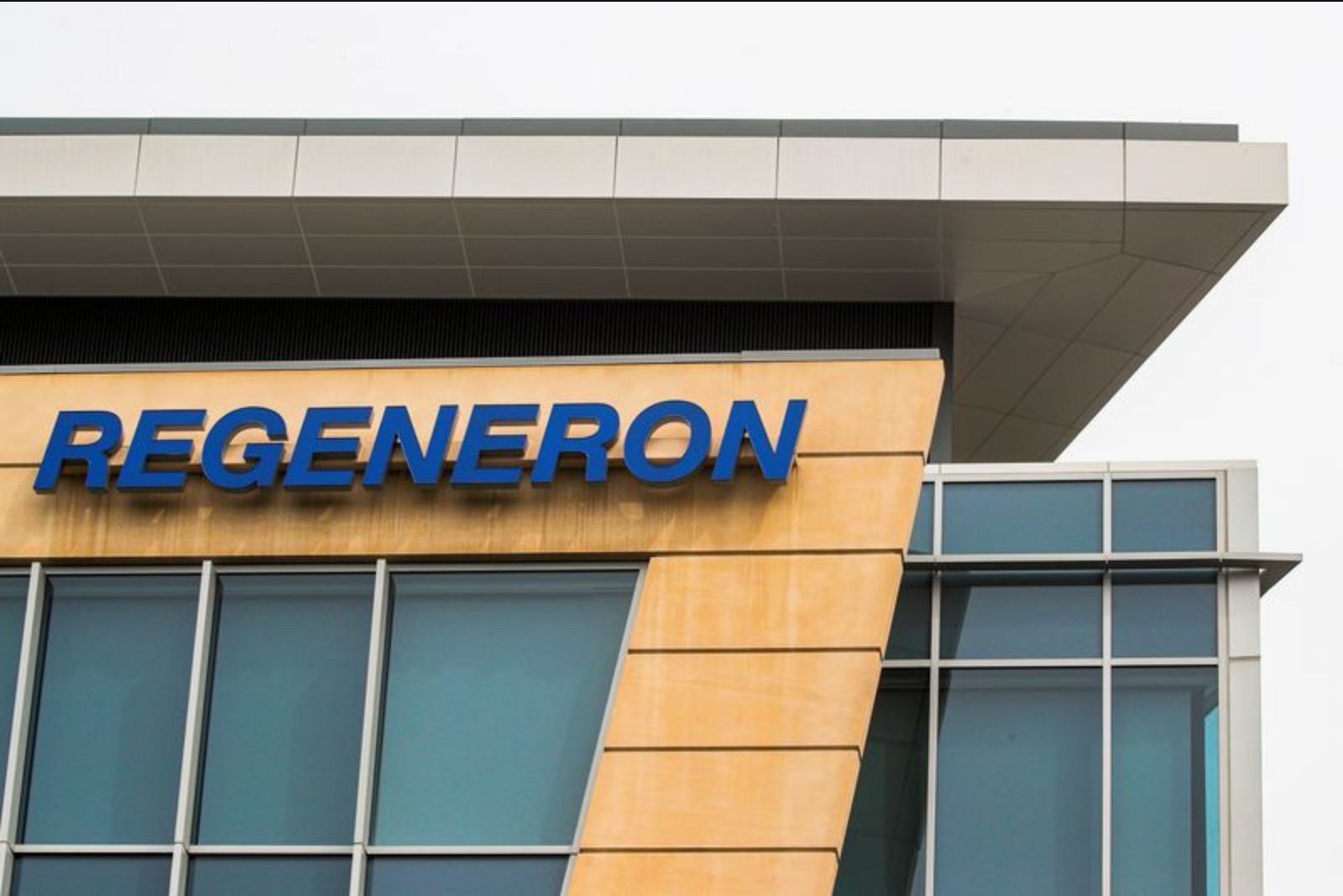 Regeneron Tops Profit Forecast as Dupixent Sales Surge, Eylea Declines