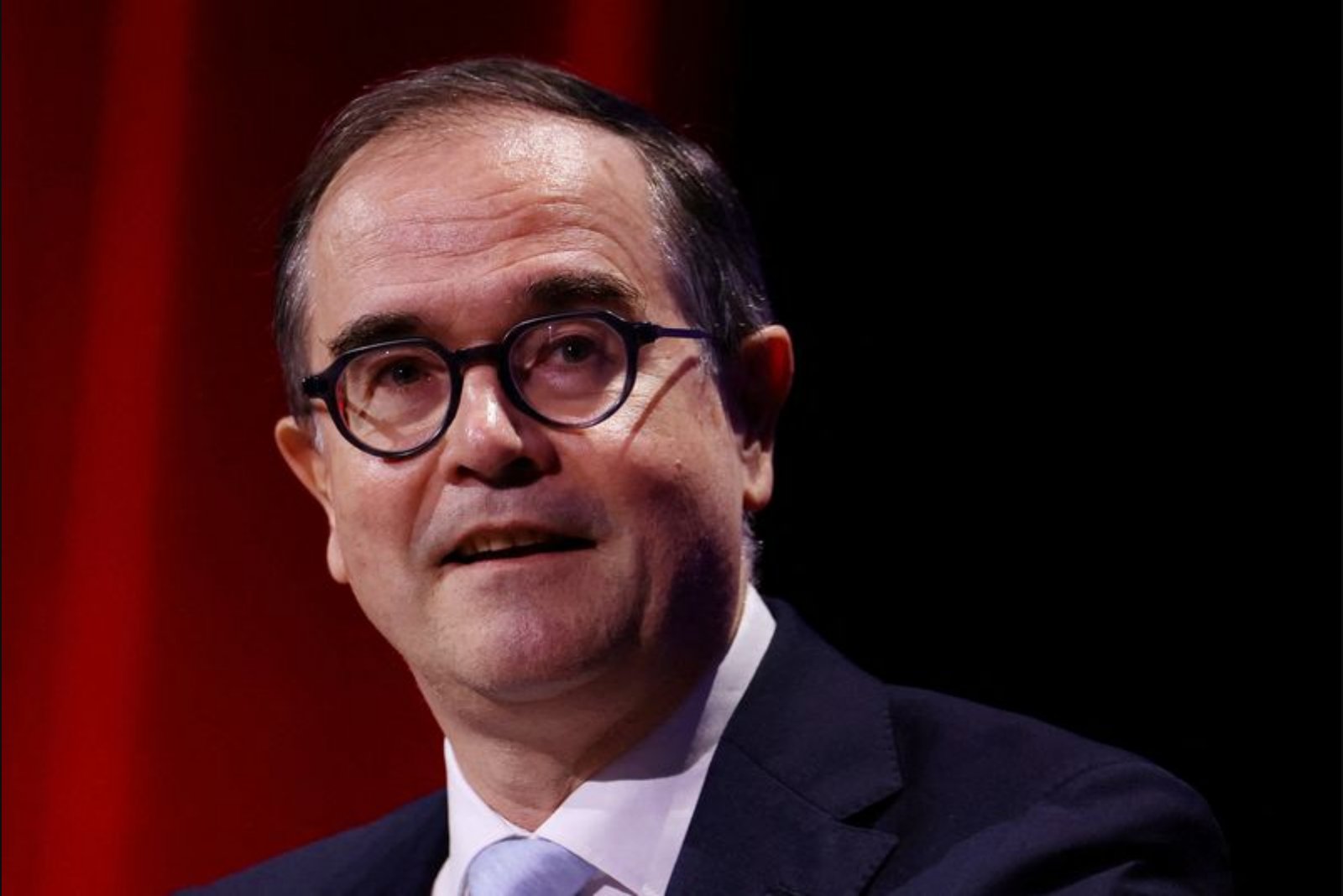 Renault Moves to Assume Full Ownership of Flexis Electric-Van Venture, Le Monde Says