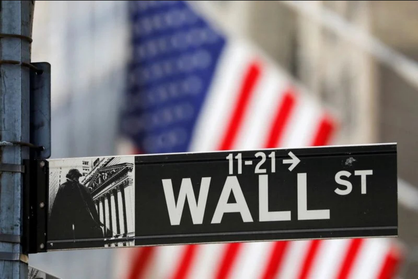Switch Lines Up Banks for Potential IPO That Could Reach $80 Billion Valuation