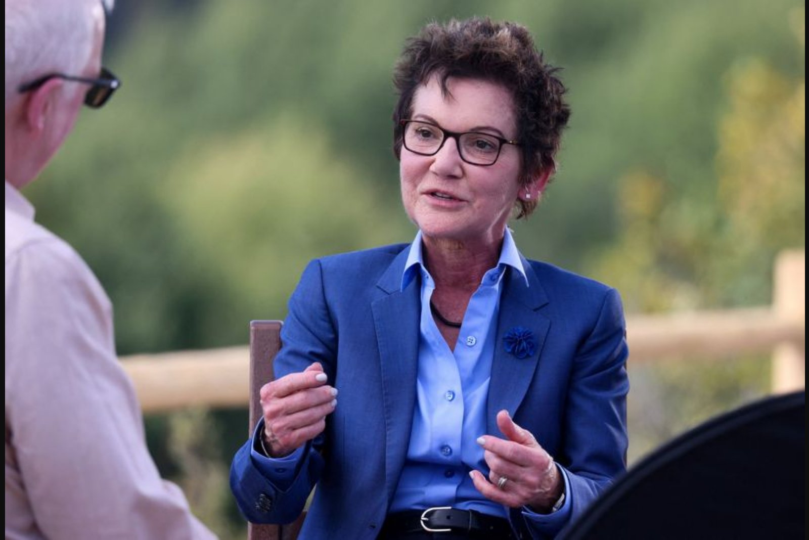 Daly Says Job Market Shows Vulnerability but Urges Caution on Cutting Rates