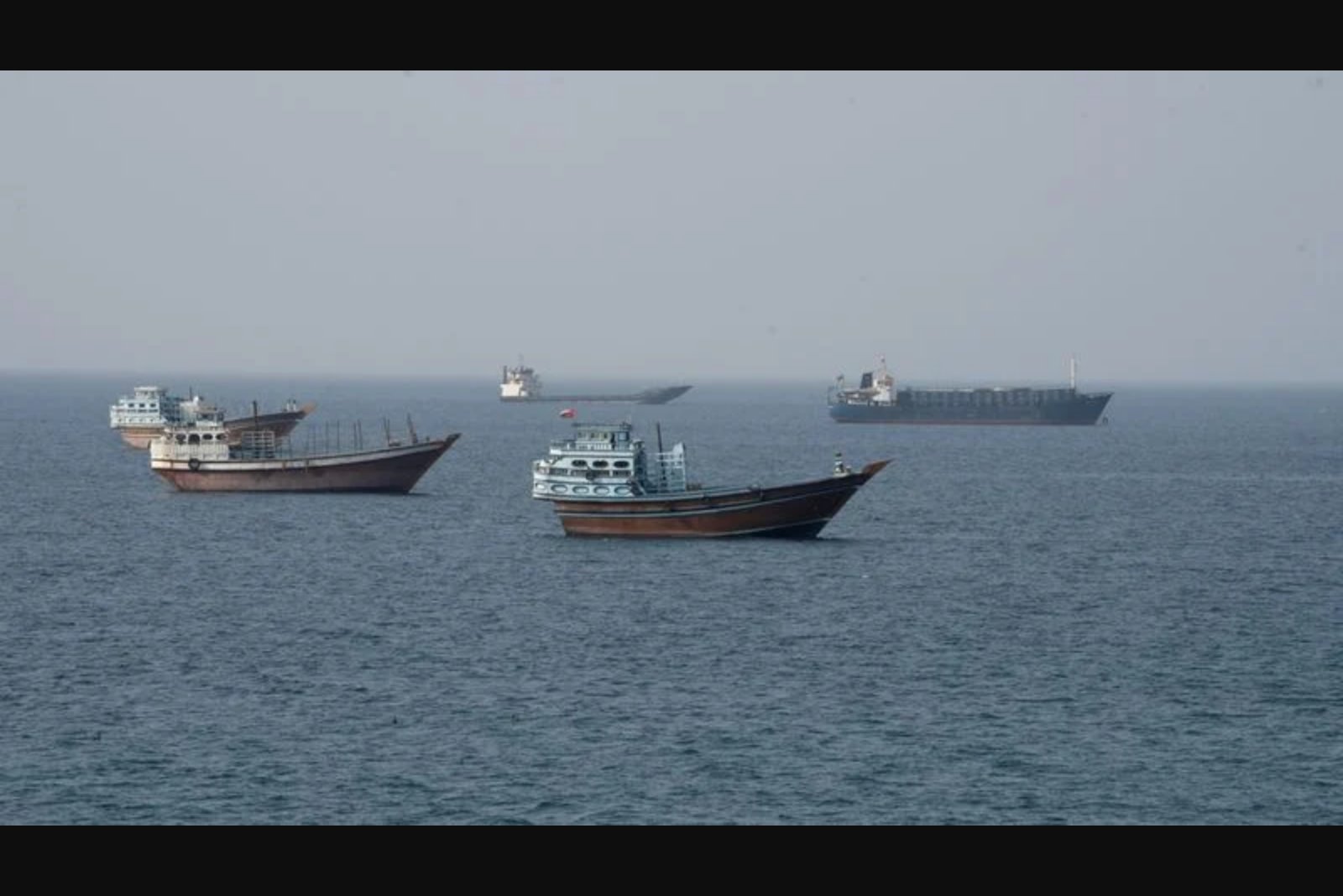 Iran Keeps Strait of Hormuz Closed Pending U.S. Compliance with June Accord