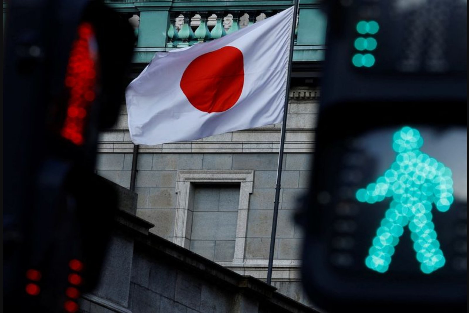 BOJ May Temper Bond Unwinding as Market Turmoil Raises Concerns